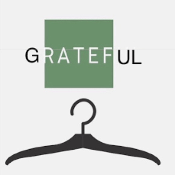 I’M LIVE ‼️ Like this Listing to know when I go Live…🥳🎉💃🏾🎶💃🏾🎶💲🥰💞 - Picture 6 of 7